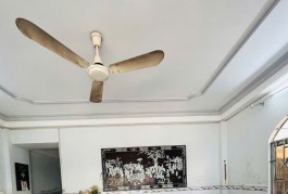 Ngộp Bank!!Giảm sốc 800tr !!! Chỉ còn 5tỷ7, Nhà2  tầng 100m2, SHR,  1/ Nguyễn Văn Quá, sát bên chợ cầu, Hẻm Ba gác